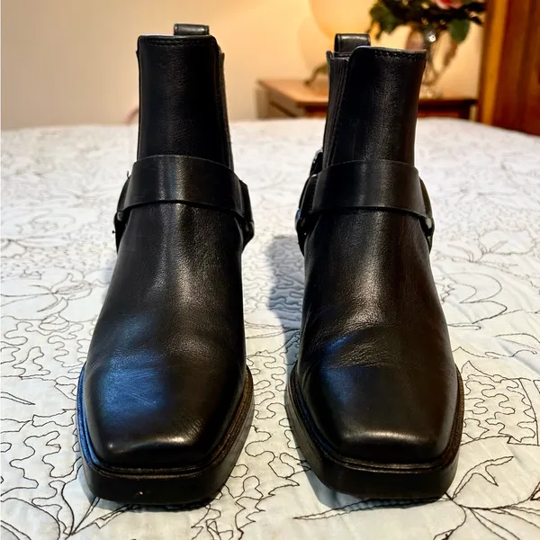 Sam Edelman Bellamie Black Leather Moto Harness Ankle Boots Block Heel Sz 6 💛 - Image 3