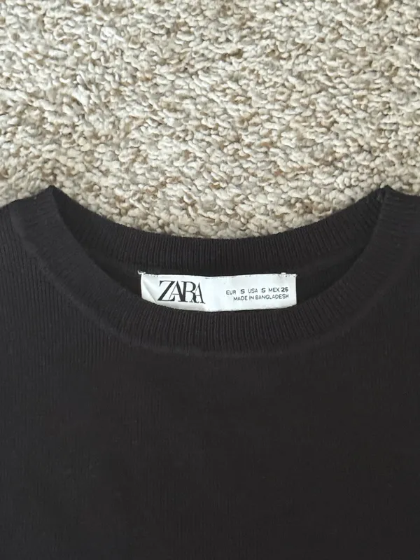 ZARA Black Top Cropped - Image 3