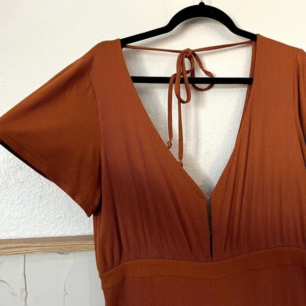MINKPINK Allison + UO Orange Allison Wide Leg Ribbed Deep Plunge Backless Jumpsuit Medium - Image 5