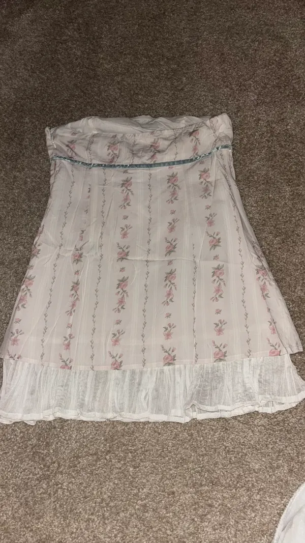 White Flower Dress Princess Polly - Image 2