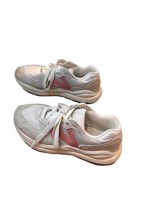 New Balance 5740 wms gray white low leather suede sneakers sz 7.5 SKU 10-336 - Image 4