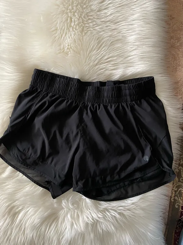 Athleta Women's Mesh Racer Run High Rise 3" Short - Image 4