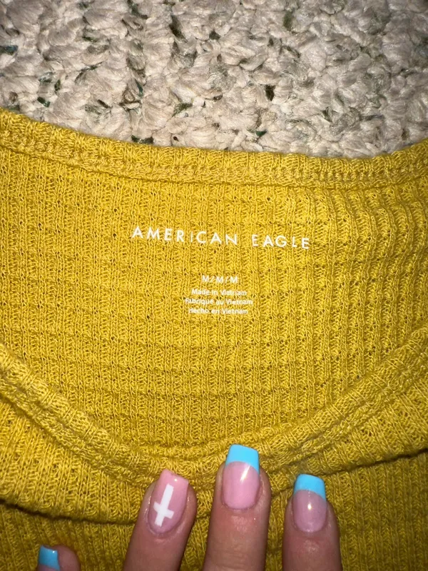 American Eagle Crop Top - Image 2