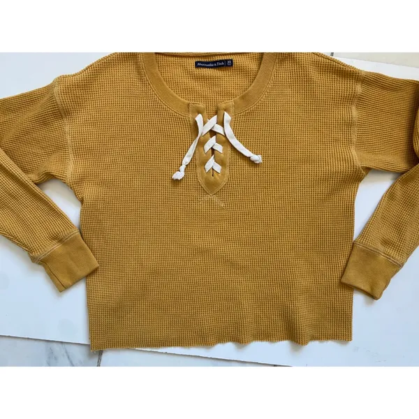 Abercrombie & Fitch XS Mustard Yellow Waffle Knit Lace‎ Up Thermal Top Henley - Image 10
