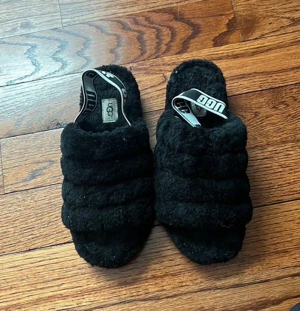 UGG Sling Back Slippers - Image 2