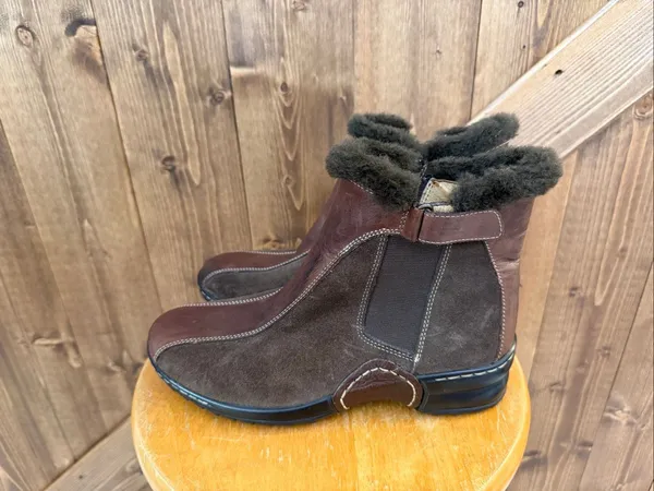 Söfft Women’s Size 7M Brown Leather Suede Shearling Lined Ankle Boots - Image 3