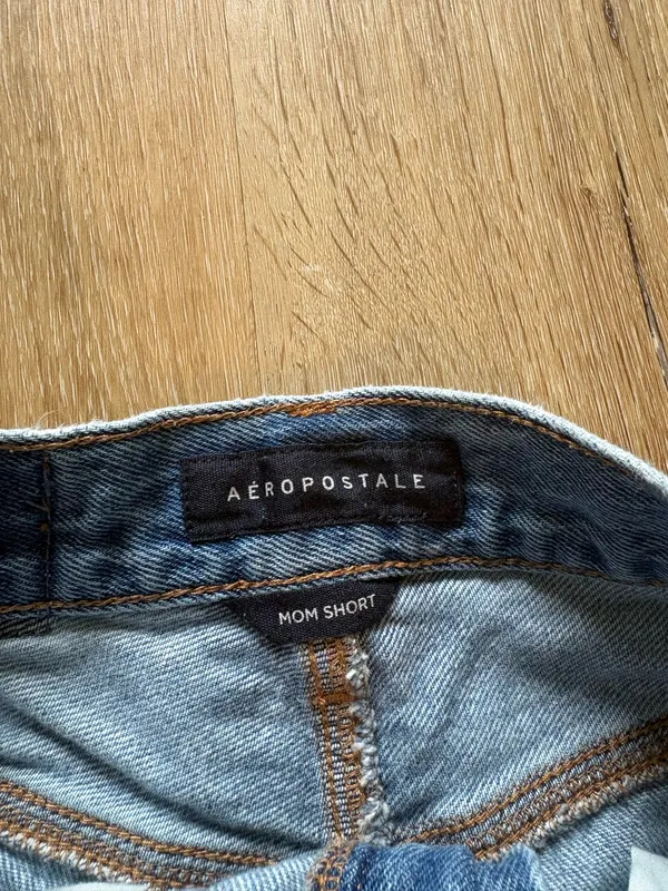 Aeropostale Light Blue Distressed Mom Jean Shorts - Image 4