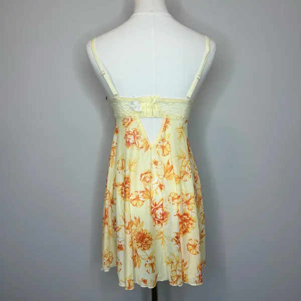 French Affair Anise Flower Lace Robe - Yellow Floral (Size M) - Image 3
