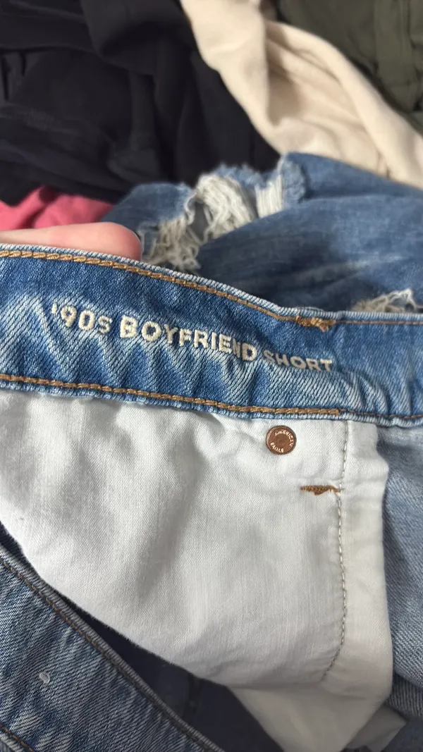 american eagle jean shorts - Image 3