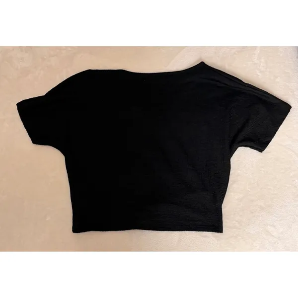 ZARA Textured V Neck Tie Front Crop Top Medium‎ M Black Short Sleeve Crinkle NWT - Image 8