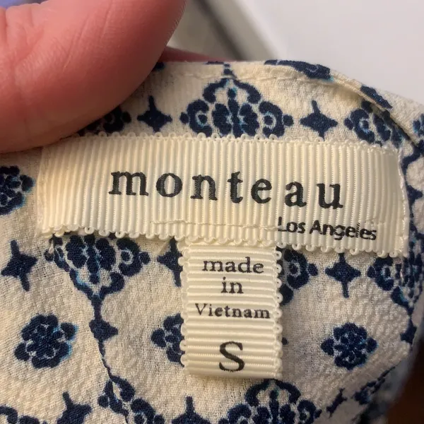 Monteau v-neck Blouse - Image 5