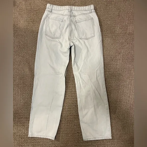 Wild Fable Light/Bleach Wash Ripped Jeans - Image 3
