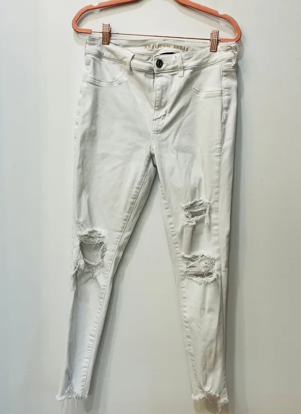American Eagle high-rise jeggings white distressed - Image 5