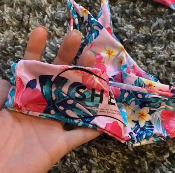 Bikini - Image 2