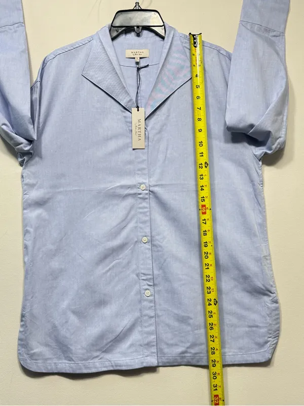 Martha Stewart women’s the relaxed classic fit Light Blue Button-Down Shirt NWT - Image 3