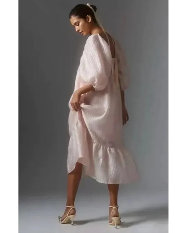 Anthropologie Pink Textured Puff Sleeve Dress Small - Image 4