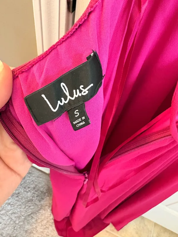 Lulu’s Women’s Fuchsia Strappy-Back Formal Dress Wedding Guest Size S - Image 2