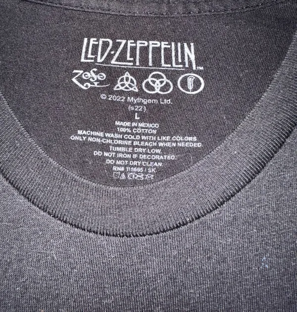 Led Zeppelin Graphic Band Tee - Vintage Style Men’s Shirt is a size Large. - Image 2