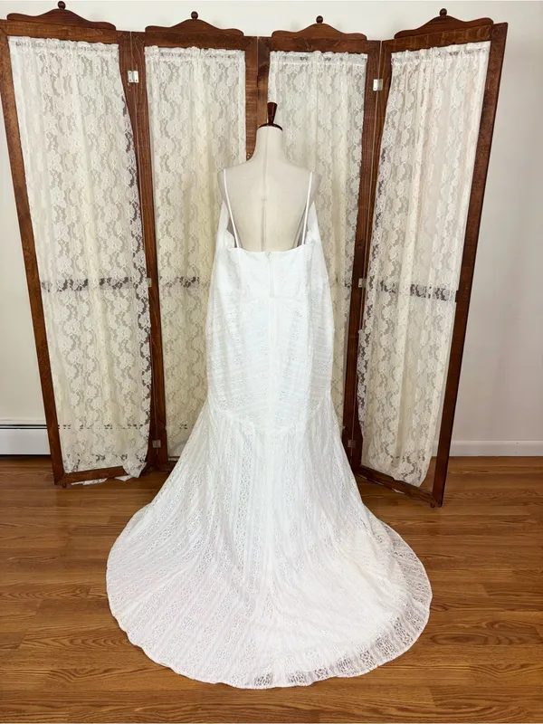 Gorgeous New Galina by David’s Bridal Crochet Lace Slip Wedding Gown - Image 8