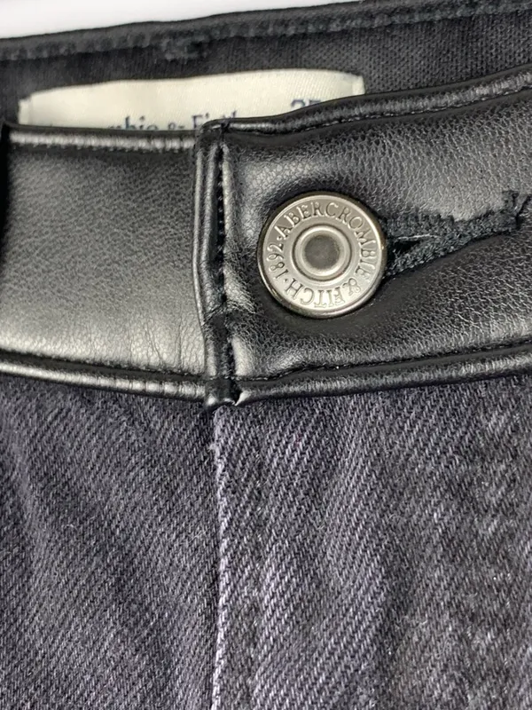 Abercrombie Jeans Womens 25R Black 90s Straight Ultra High Rise Faux Leather - Image 5