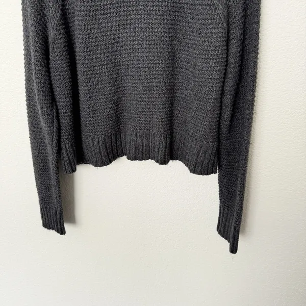 [American Eagle Outfitters] Gray Cropped V-Neck Knit Cardigan Sweater Sz Large L - Image 7