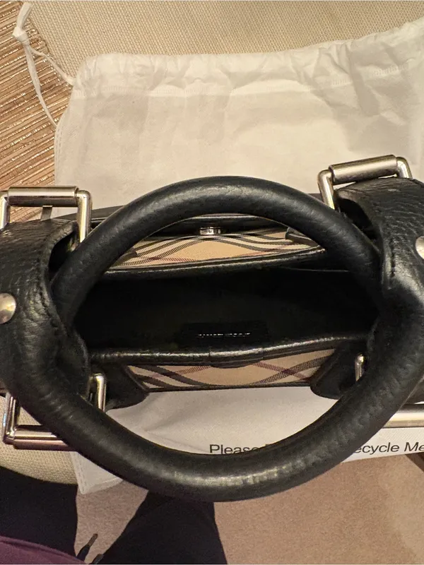 Classic Plaid and navy‎ Burberry Top-Handle Women's Tote - Image 9