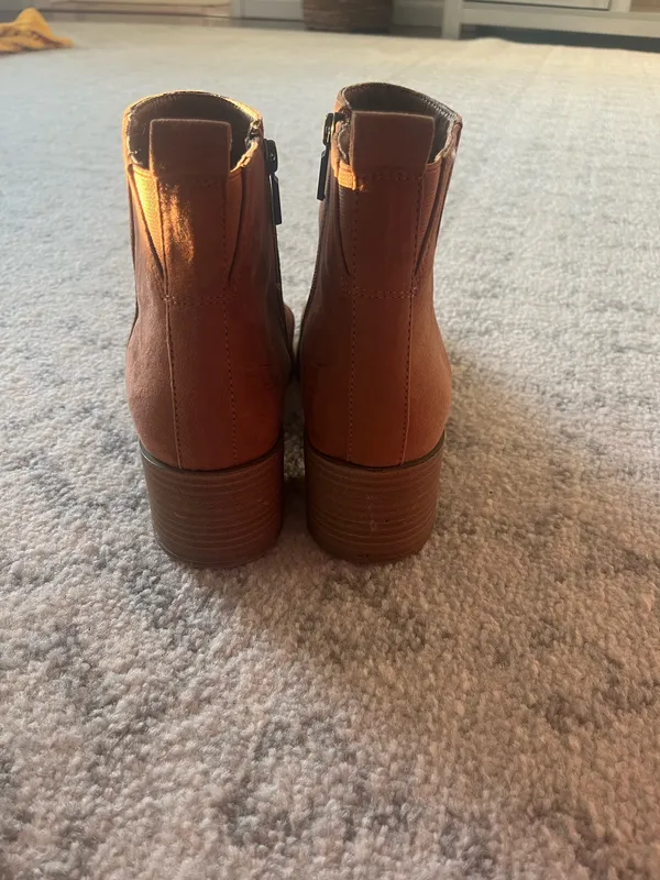 Universal Thread Brown Booties - Image 3