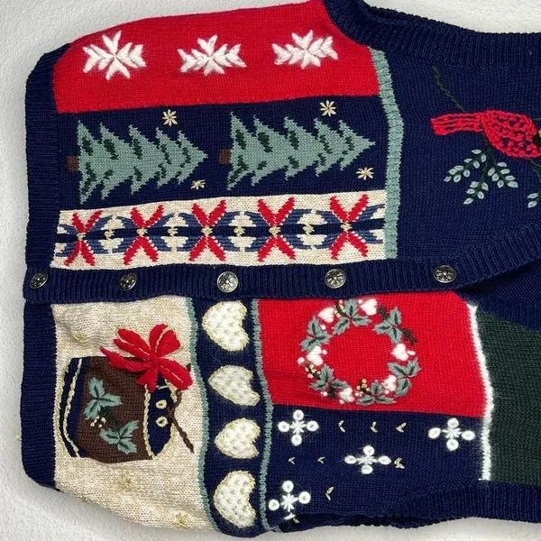 Vintage North Crest‎ Christmas Sweater Vest - Image 3