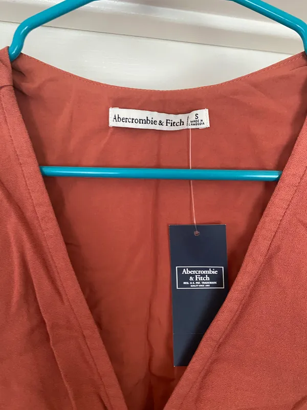 Abercrombie Cinnamon Rust Crop Tie Front - Image 5
