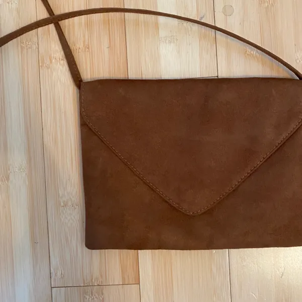 Never Worn Brown Suede Envelope Crossbody Bag - Image 2