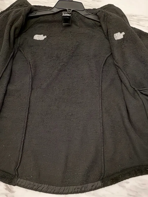 The North Face Black Osito High Pile Fleece Full Zip Jacket Medium - Image 9