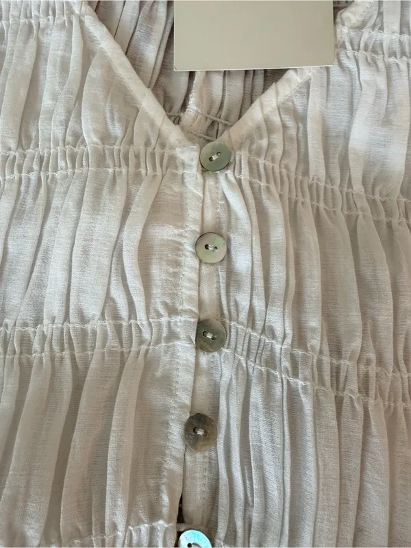 Boheme Alma Smocked SS Blouse White Boxy Summer Buttons Crisp Boho NWT - Image 13