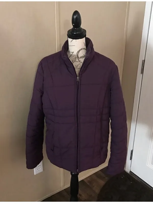 Athletic Works Women's Plum Quilted Puffer Jacket - Image 8