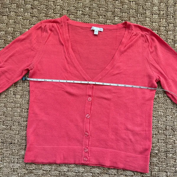 Women’s Gap Coral V-Neck Button Front Cardigan Sweater M 3/4 Sleeve Cotton - Image 6
