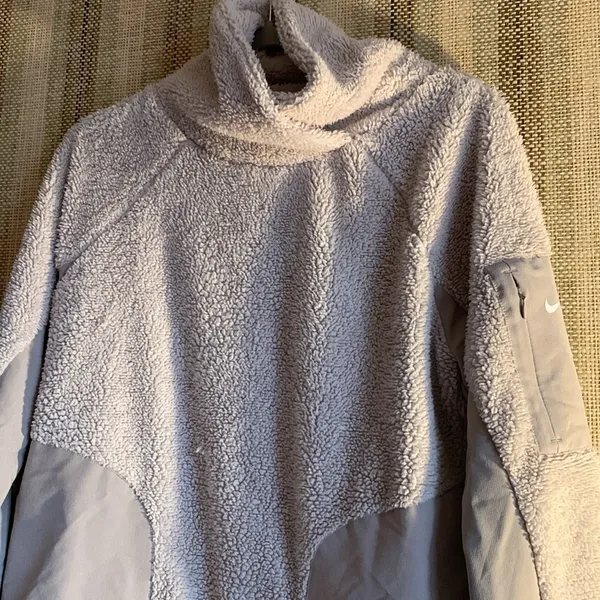 Nike Sweater Hoodie Pullover Women's Size Small White Turtleneck Athletic - Image 2