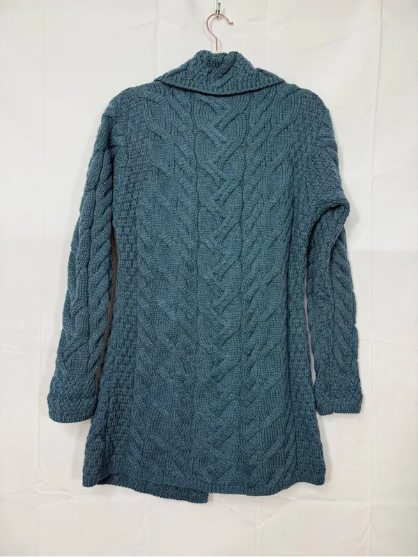 Aran Woollen Mills 3 Button Long Supersoft Merino Wool Cableknit Cardigan Blue - Image 4