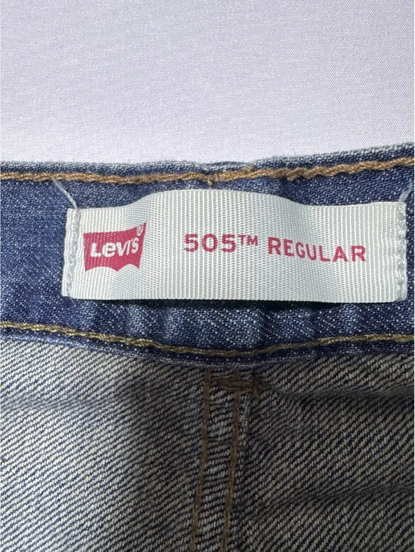 Levi's 505 Regular Fit Classic Blue Denim Jeans - Image 2