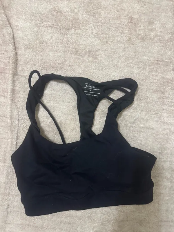 Aybl core sports bra size small - Image 3