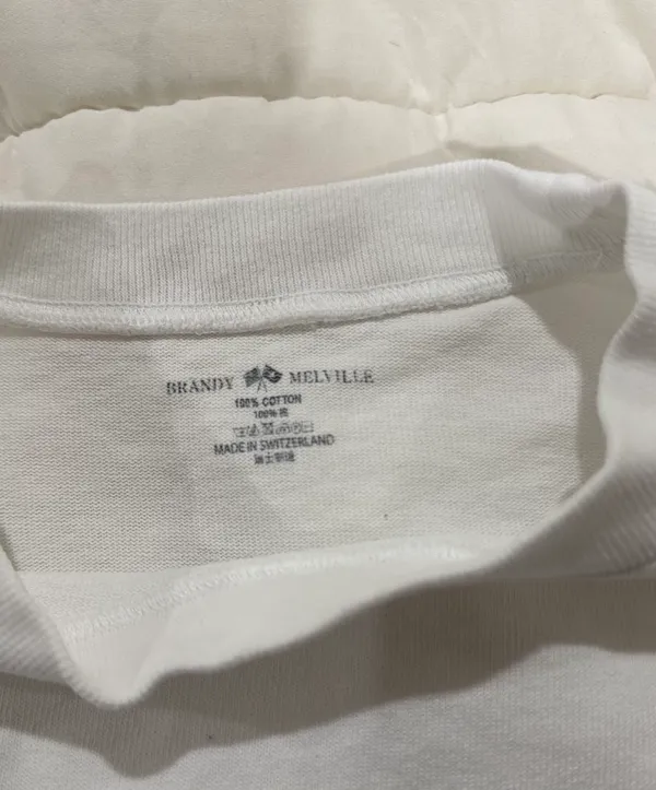 Brandy Melville Long Sleeve - Image 4
