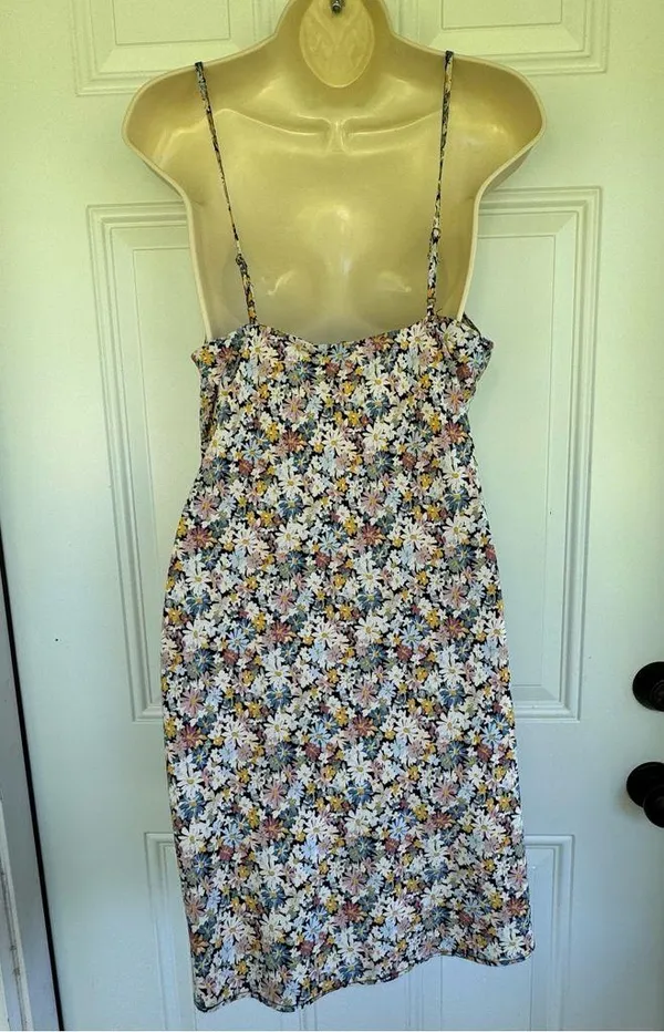 Abercrombie & Fitch Twisted On the Top Floral Mini Strap Dress M - Image 3