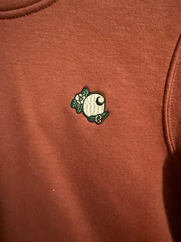 Carhartt Burgundy Hoodie - Image 4