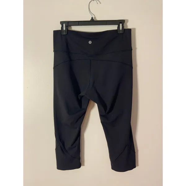 Lululemon In‎ Movement Crop *Everlux 19" - Image 5
