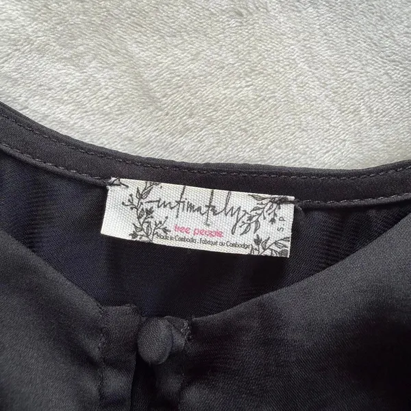 Free People Intimately You Honey Black Satin Crop Top Size Small Boho Indie - Image 5