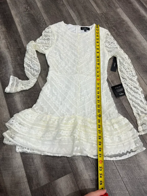 Cream Lace Dress - Image 14
