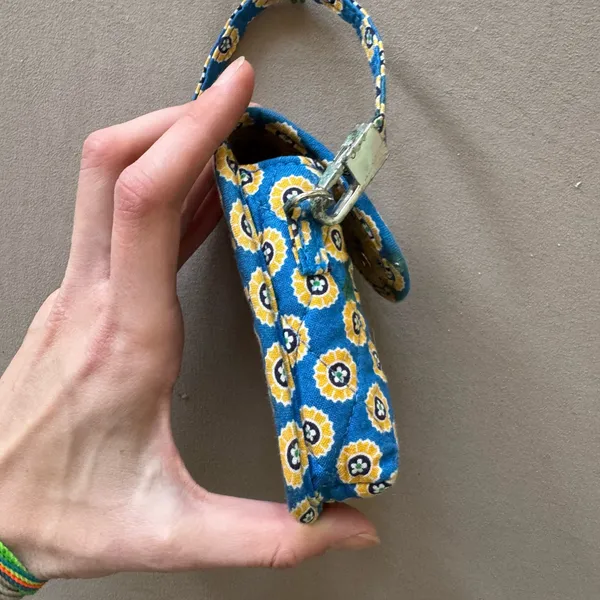 Y2K Era Vera Bradley Riviera Blue Cell Phone case - Image 7