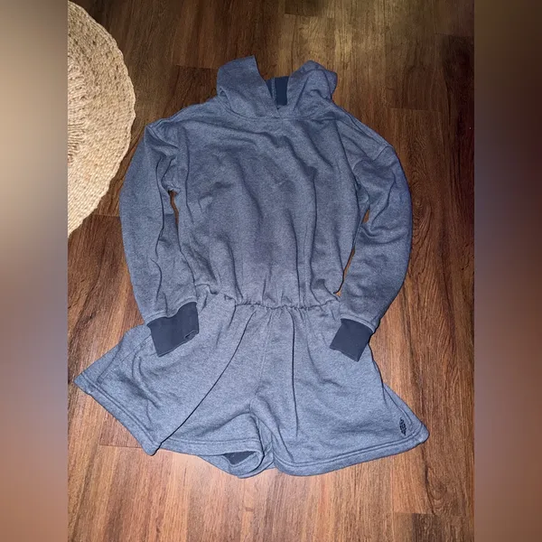 FREE PEOPLE Such A Flirt Romper - Midnight Navy L active winter workout casual - Image 5
