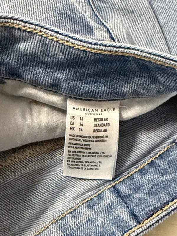 American Eagle Mom Straight Jean - Image 7