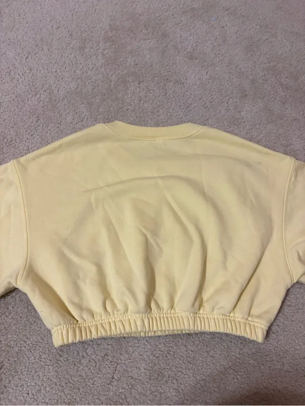 Alo Yoga Cropped Crewneck - Image 5
