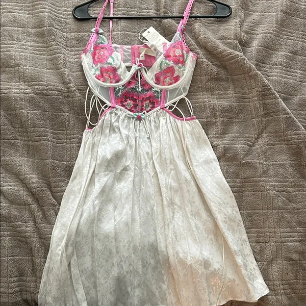 For Love And Lemons White Chemise with Pink Lace - Image 4