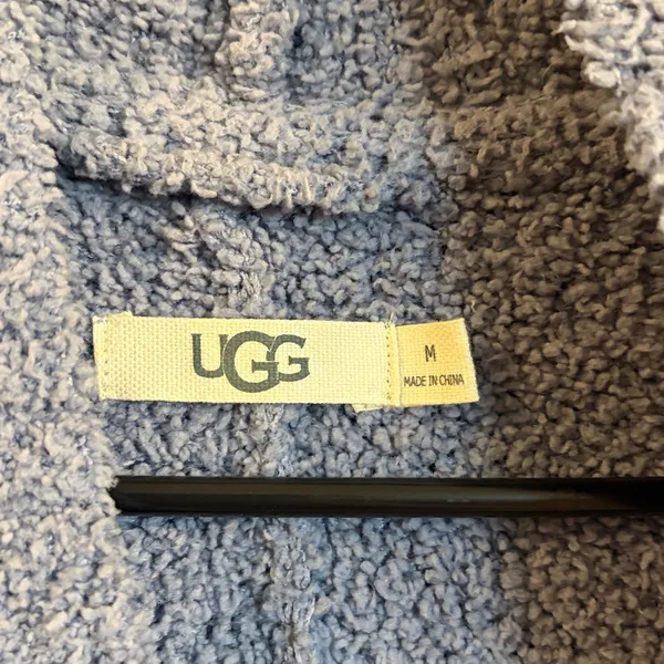 UGG Women’s Soft Fremont Cardigan in Boucle‎ Blue Medium - Image 7